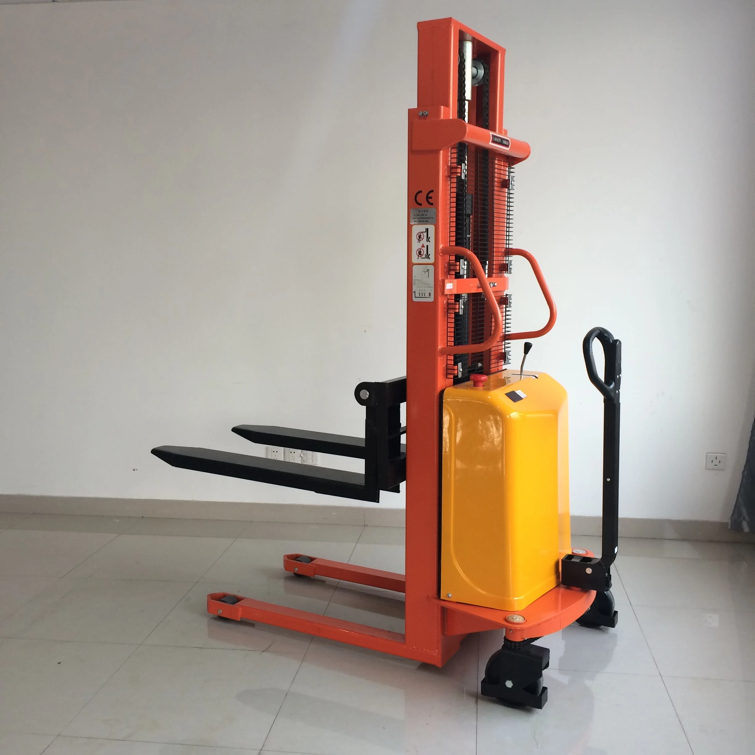 1.5T SEMI ELECTRIC PALLET STACKER